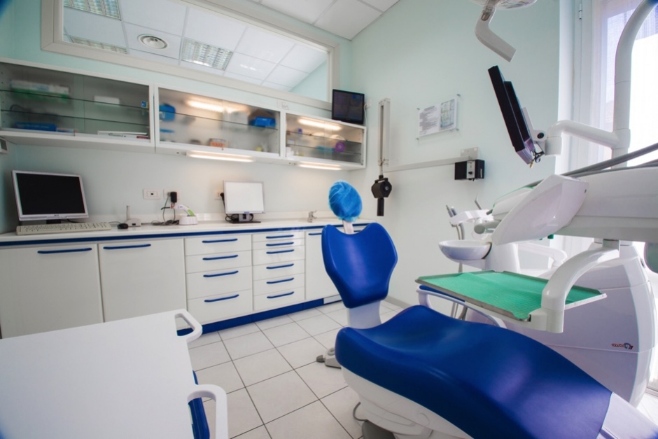 https://www.studiodentisticoberri.it/wp-content/uploads/2022/05/Studio-Berri.jpg