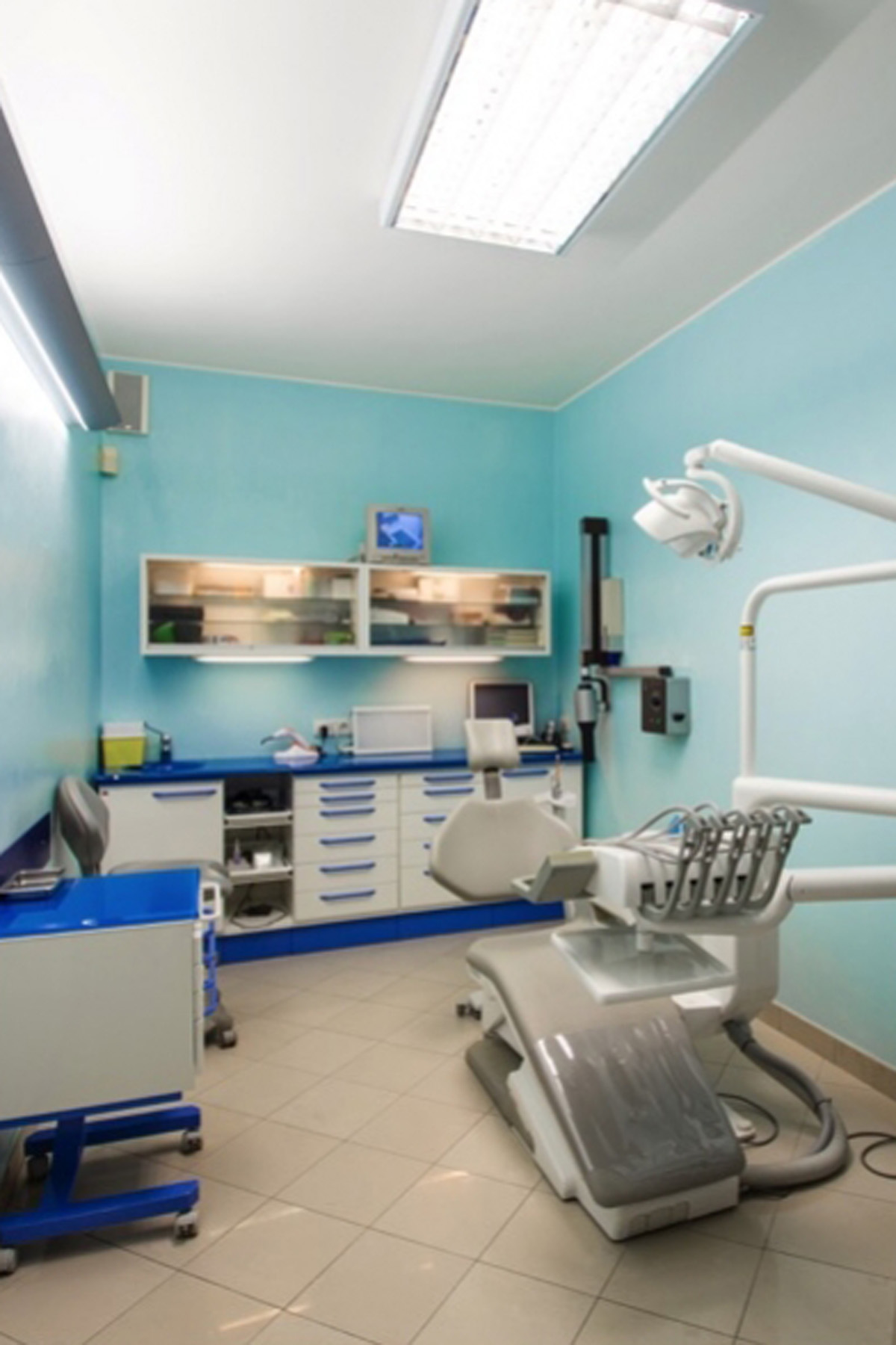 https://www.studiodentisticoberri.it/wp-content/uploads/2022/06/StudioBerri-7.jpg